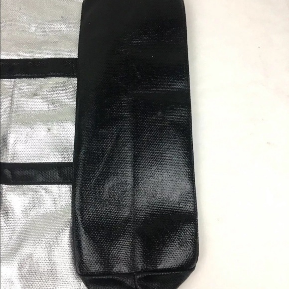 Victorias Secret Beach Pool Travel Silver Bag Tote - Picture 6 of 6